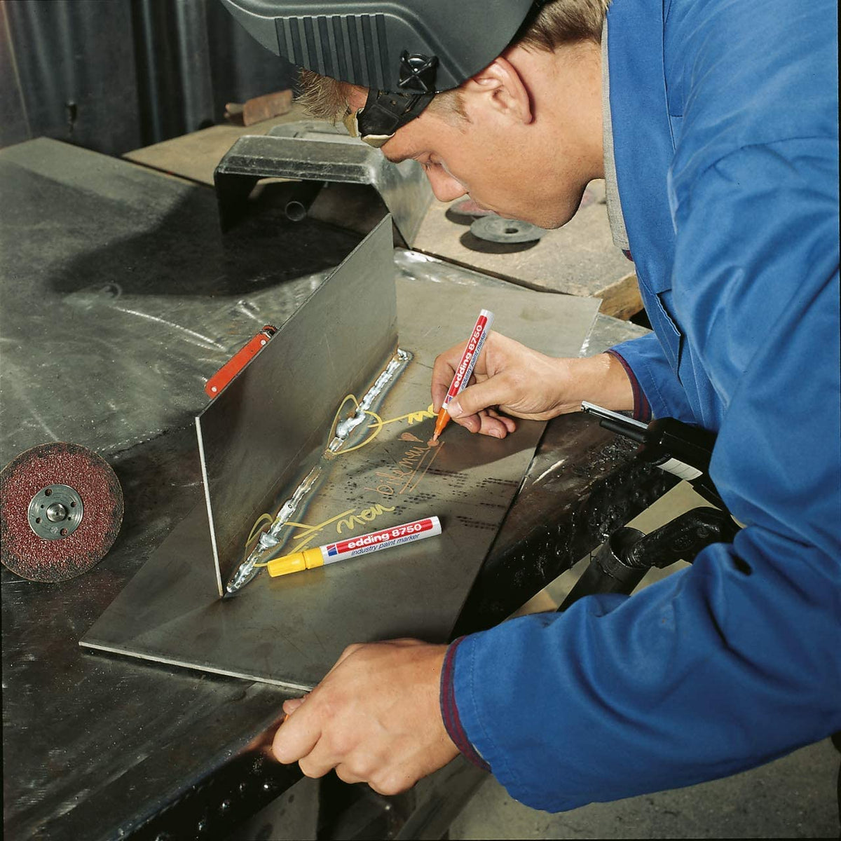 Marcador Edding 8750 Tinta Opaca Industrial Aluminio 2-4mm